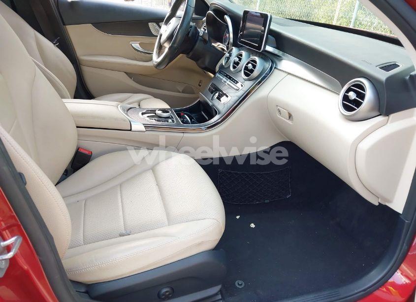 Photo 5 of 2017 Mercedes-benz C 300 LUXURY/SPORT (VIN 55SWF4JB1HU185459)