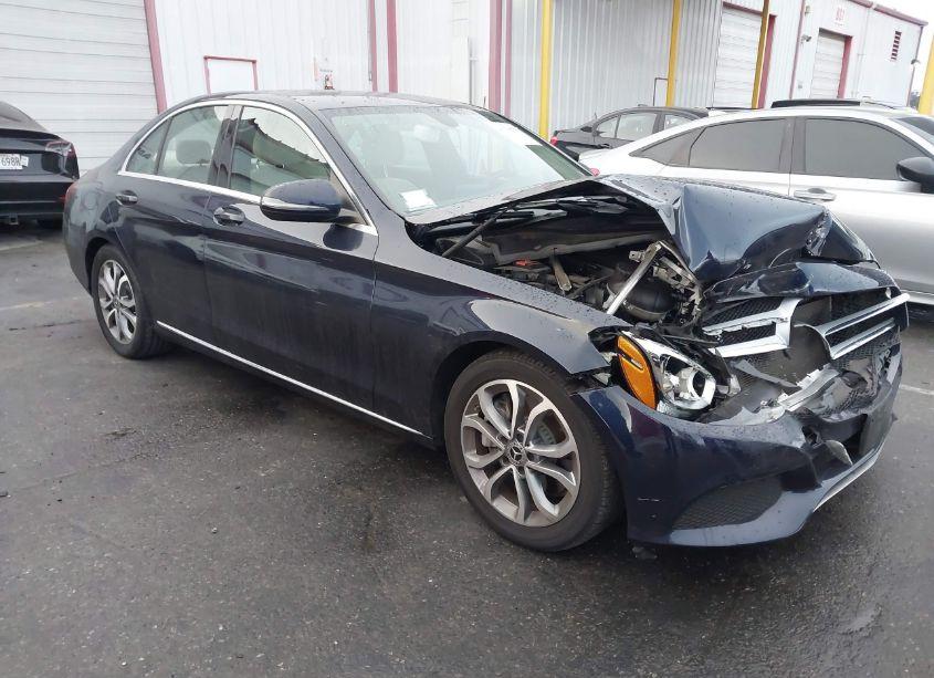 2017 Mercedes-benz C 300 LUXURY/SPORT (VIN 55SWF4JB1HU221215) main photo