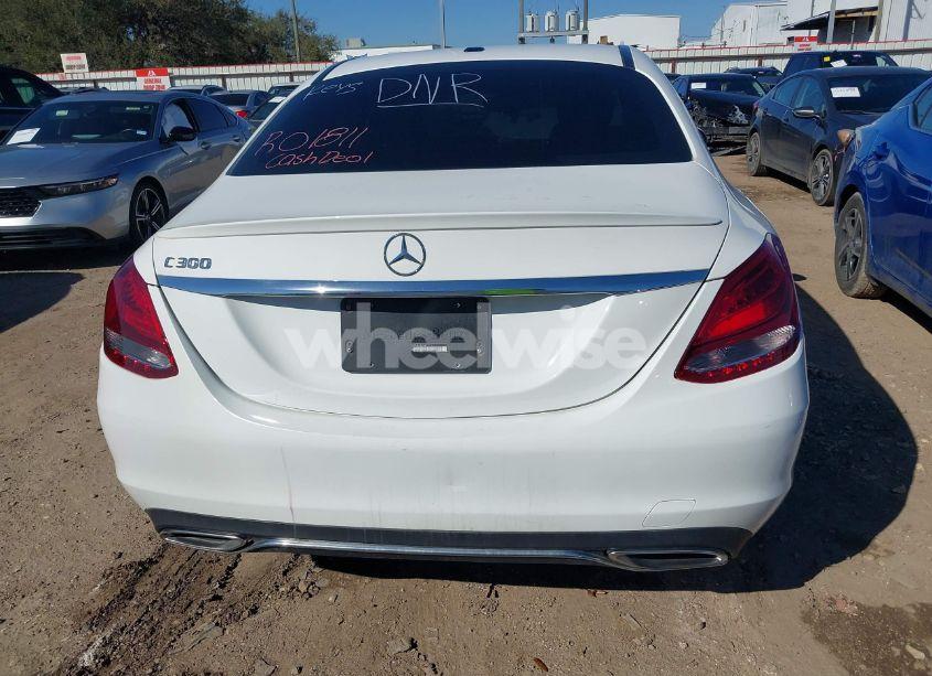 Photo 17 of 2018 Mercedes-benz C 300 (VIN 55SWF4JB1JU247111)