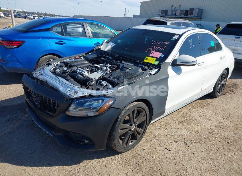 Photo 2 of 2018 Mercedes-benz C 300 (VIN 55SWF4JB1JU247111)