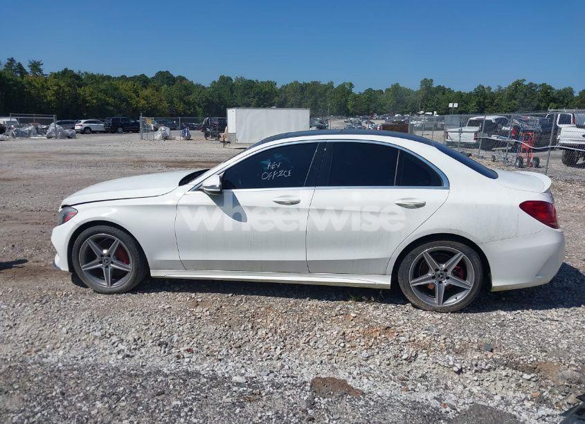 Photo 14 of 2018 Mercedes-benz C 300 (VIN 55SWF4JB1JU250428)