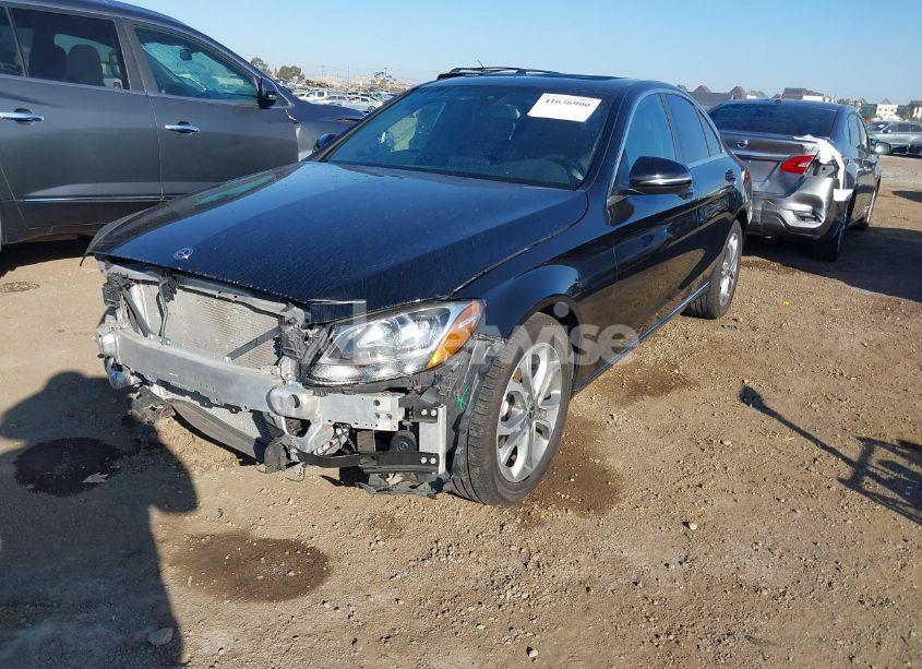 Photo 2 of 2018 Mercedes-benz C 300 (VIN 55SWF4JB1JU252180)