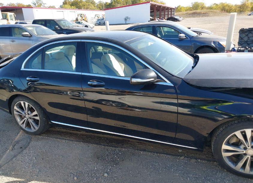 Photo 13 of 2015 Mercedes-benz C 300 LUXURY/SPORT (VIN 55SWF4JB2FU068647)