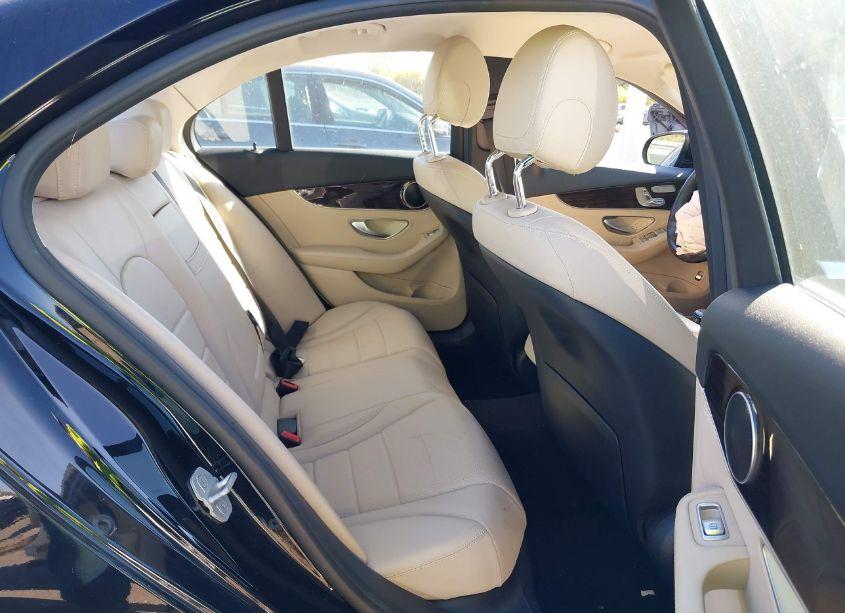 Photo 8 of 2015 Mercedes-benz C 300 LUXURY/SPORT (VIN 55SWF4JB2FU068647)