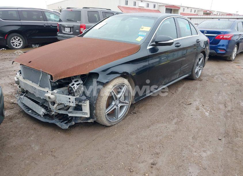 Photo 2 of 2015 Mercedes-benz C 300 LUXURY/SPORT (VIN 55SWF4JB2FU072035)