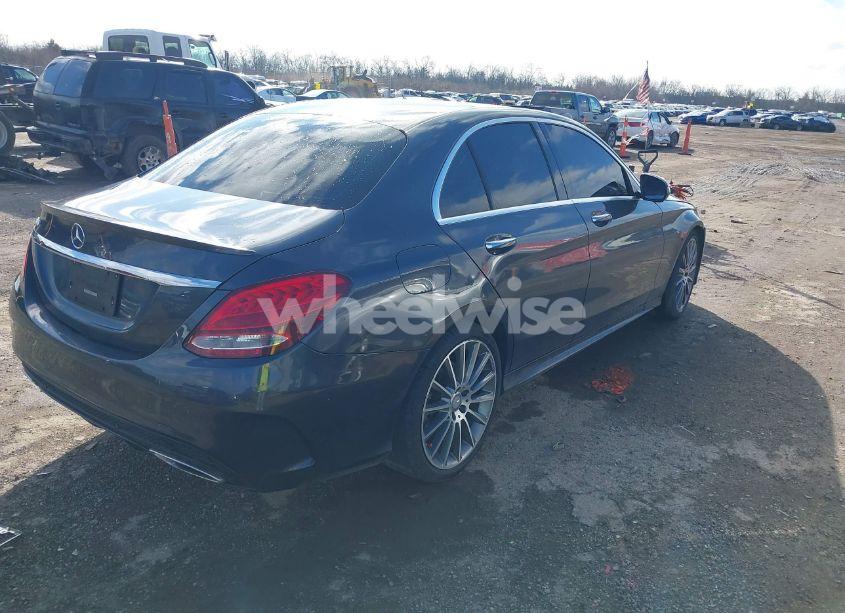 Photo 4 of 2016 Mercedes-benz C 300 LUXURY/SPORT (VIN 55SWF4JB2GU112177)