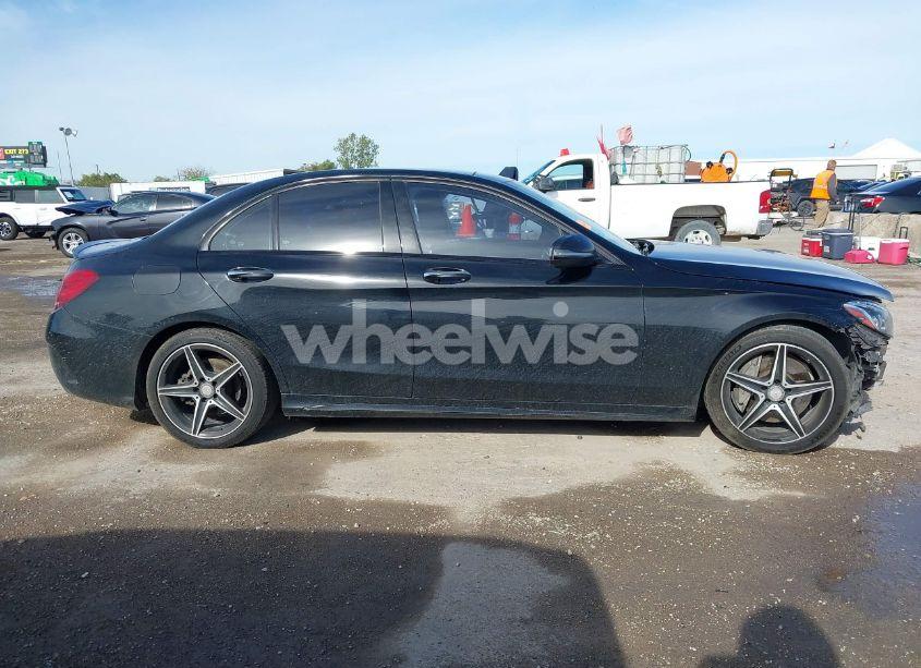 Photo 14 of 2016 Mercedes-benz C-class C 300/LUXURY/SPORT (VIN 55SWF4JB2GU124233)