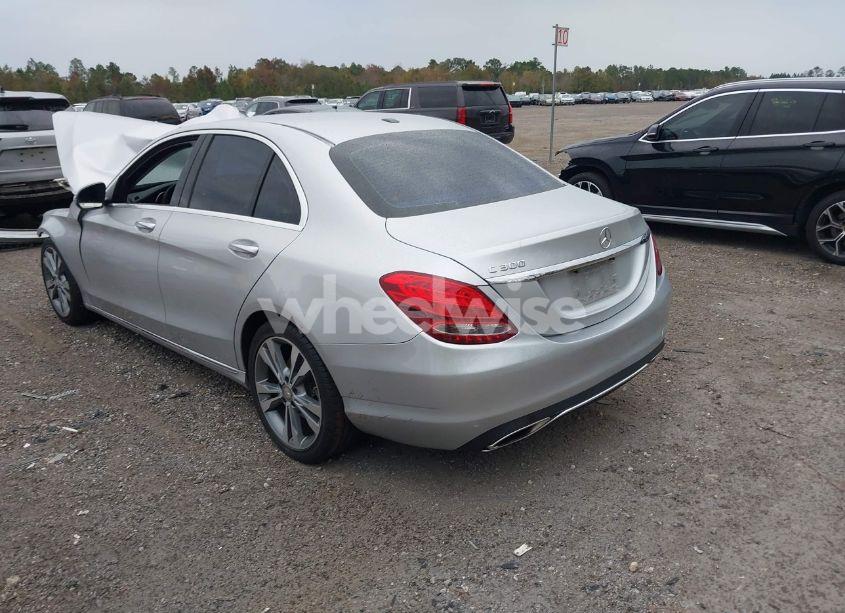 Photo 3 of 2016 Mercedes-benz C-class C 300/LUXURY/SPORT (VIN 55SWF4JB2GU129691)