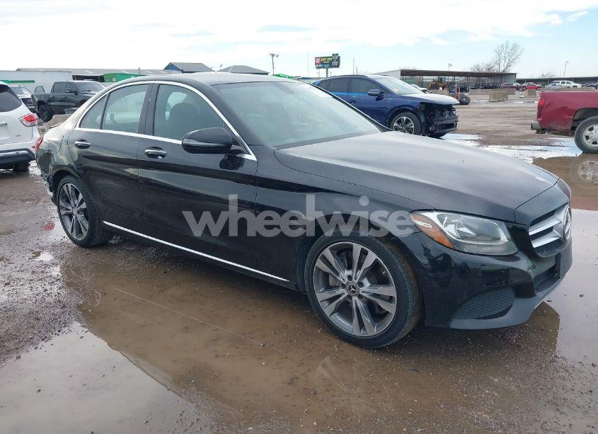 2016 Mercedes-benz C 300 LUXURY/SPORT (VIN 55SWF4JB2GU176221) main photo