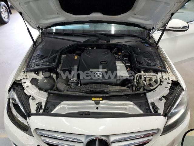 Photo 12 of 2016 MERCEDES-BENZ C 300 (VIN 55SWF4JB2GU176557)