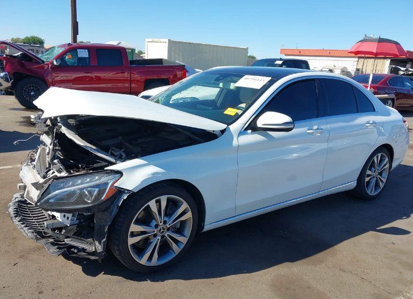 Photo 2 of 2017 Mercedes-benz C 300 LUXURY/SPORT (VIN 55SWF4JB2HU218551)