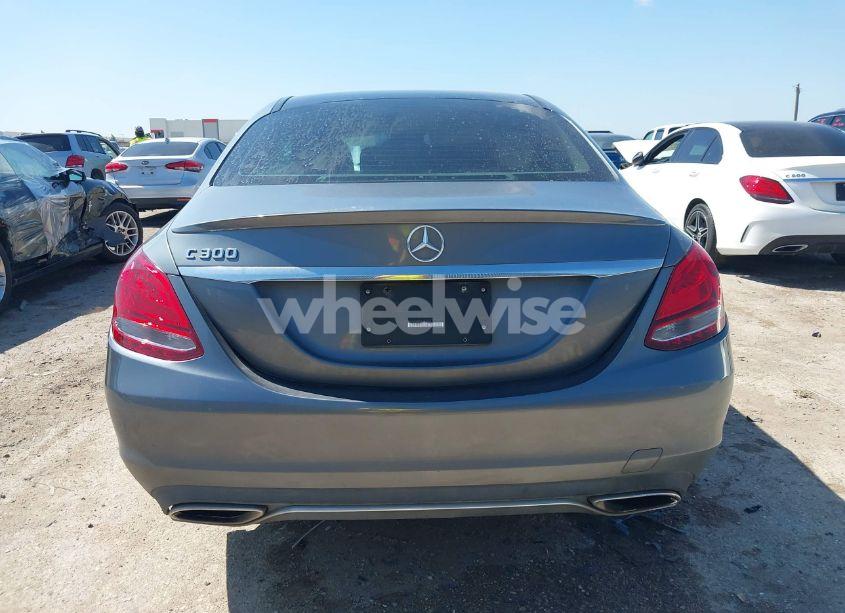 Photo 16 of 2017 Mercedes-benz C 300 LUXURY/SPORT (VIN 55SWF4JB2HU218808)