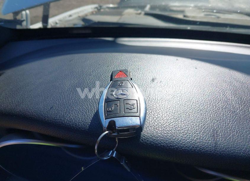 Photo 11 of 2018 Mercedes-benz C 300 (VIN 55SWF4JB2JU261826)