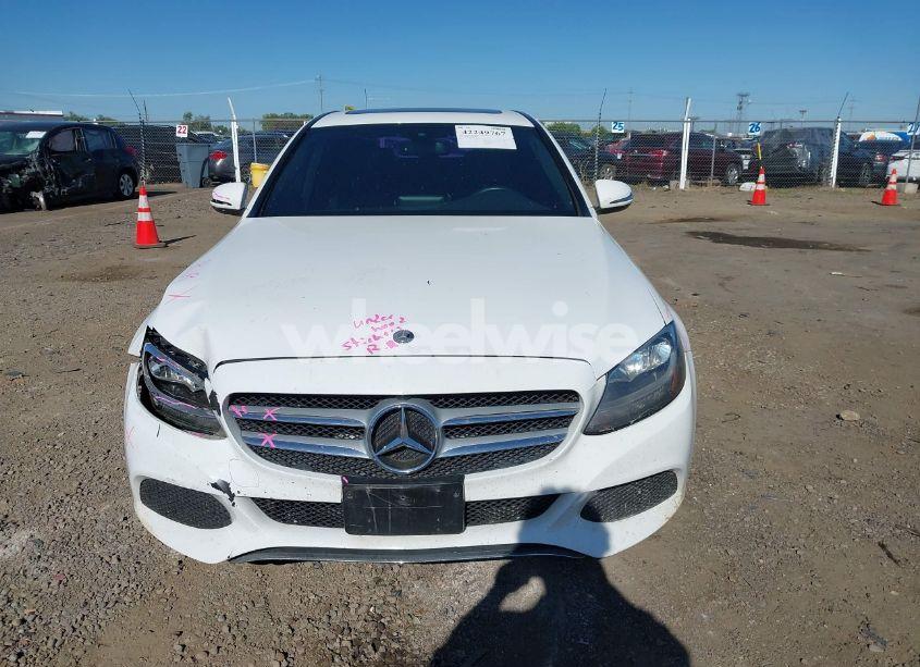 Photo 12 of 2018 Mercedes-benz C 300 (VIN 55SWF4JB2JU261826)