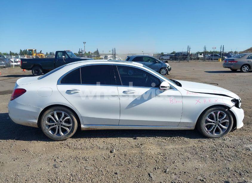 Photo 13 of 2018 Mercedes-benz C 300 (VIN 55SWF4JB2JU261826)