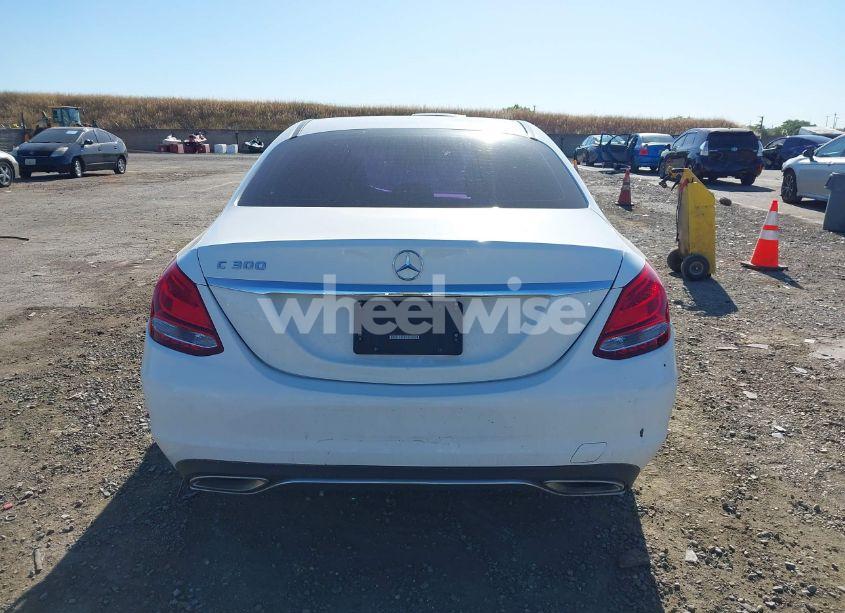 Photo 16 of 2018 Mercedes-benz C 300 (VIN 55SWF4JB2JU261826)