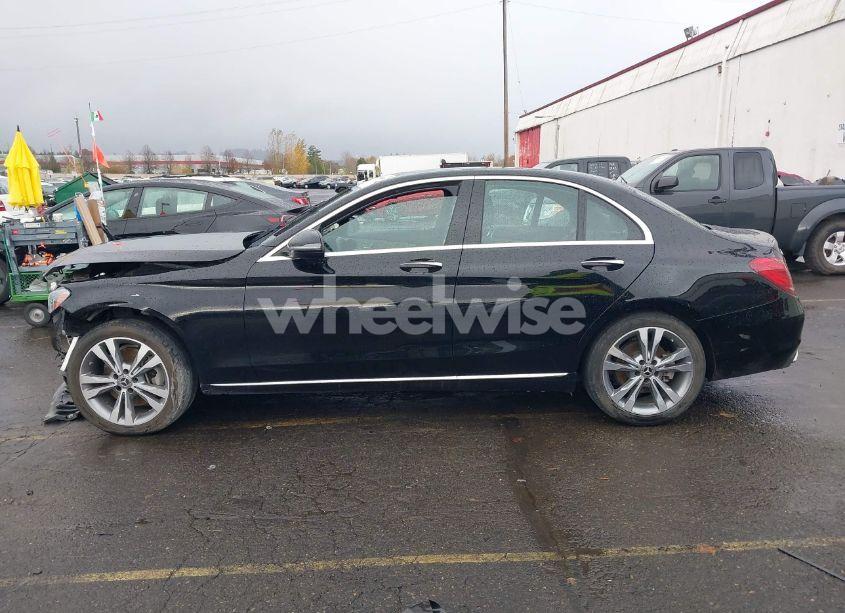 Photo 14 of 2018 Mercedes-benz C 300 (VIN 55SWF4JB2JU265097)
