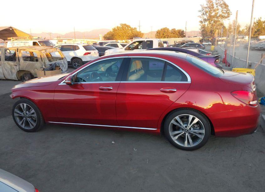 Photo 15 of 2018 Mercedes-benz C 300 (VIN 55SWF4JB2JU277640)