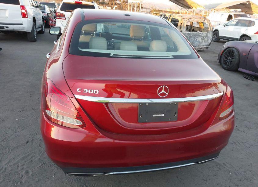 Photo 17 of 2018 Mercedes-benz C 300 (VIN 55SWF4JB2JU277640)
