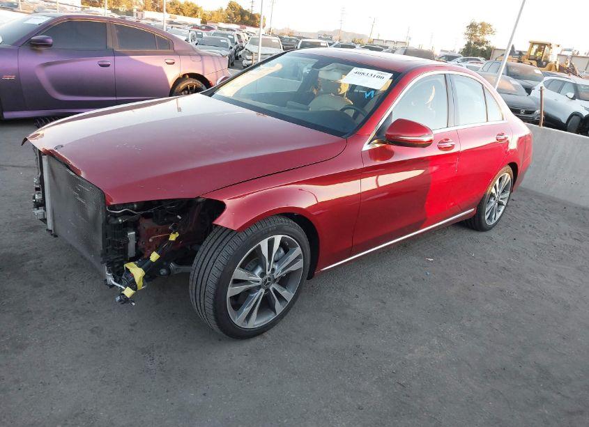 Photo 2 of 2018 Mercedes-benz C 300 (VIN 55SWF4JB2JU277640)