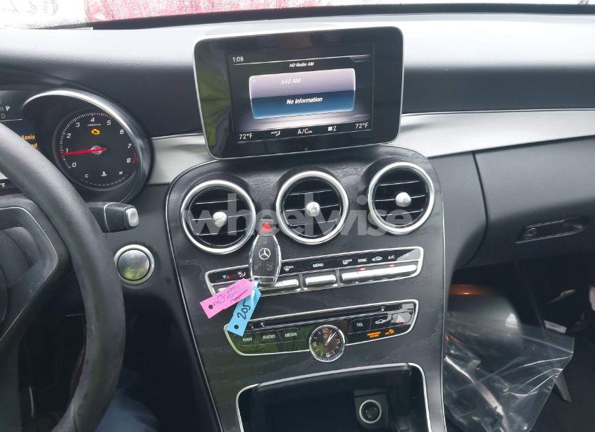 Photo 11 of 2018 Mercedes-benz C 300 (VIN 55SWF4JB2JU280201)