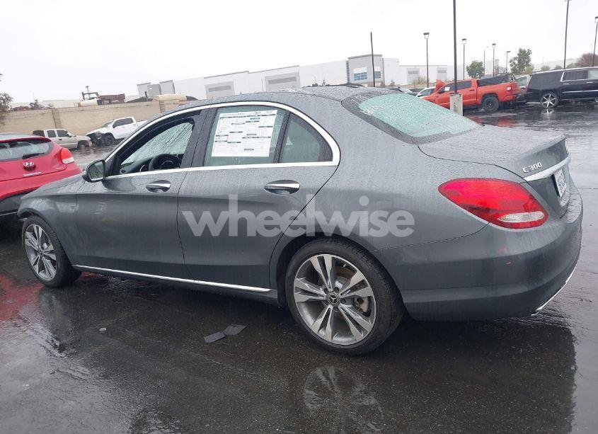 Photo 15 of 2018 Mercedes-benz C 300 (VIN 55SWF4JB2JU280201)