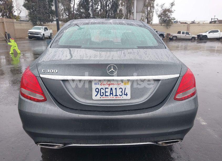 Photo 17 of 2018 Mercedes-benz C 300 (VIN 55SWF4JB2JU280201)