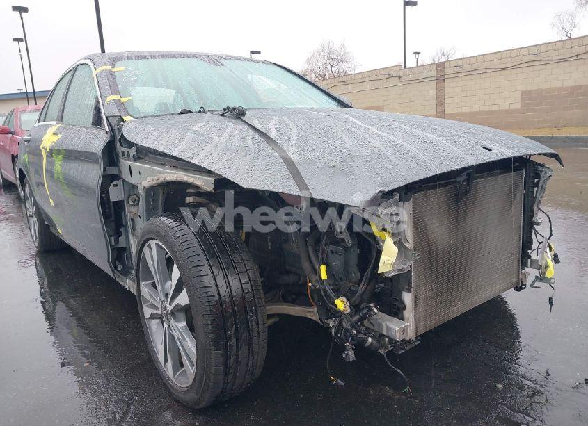 Photo 6 of 2018 Mercedes-benz C 300 (VIN 55SWF4JB2JU280201)