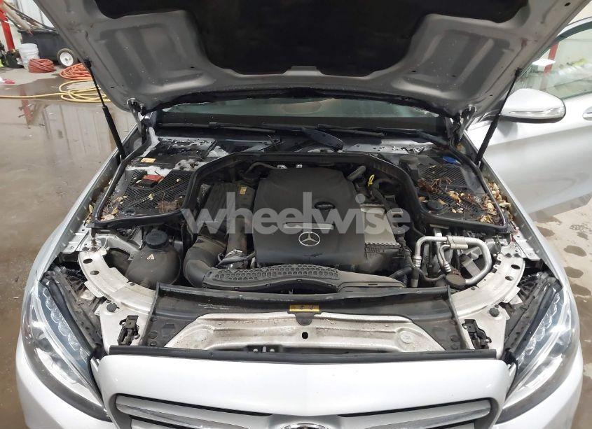 Photo 10 of 2015 Mercedes-benz C 300 LUXURY/SPORT (VIN 55SWF4JB3FU057348)