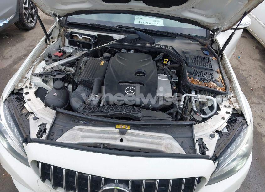 Photo 10 of 2015 Mercedes-benz C 300 LUXURY/SPORT (VIN 55SWF4JB3FU068852)