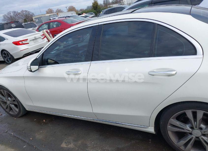 Photo 14 of 2015 Mercedes-benz C 300 LUXURY/SPORT (VIN 55SWF4JB3FU068852)
