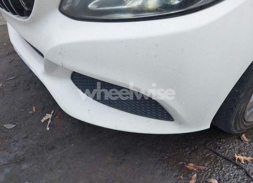 Photo 6 of 2015 Mercedes-benz C 300 LUXURY/SPORT (VIN 55SWF4JB3FU068852)