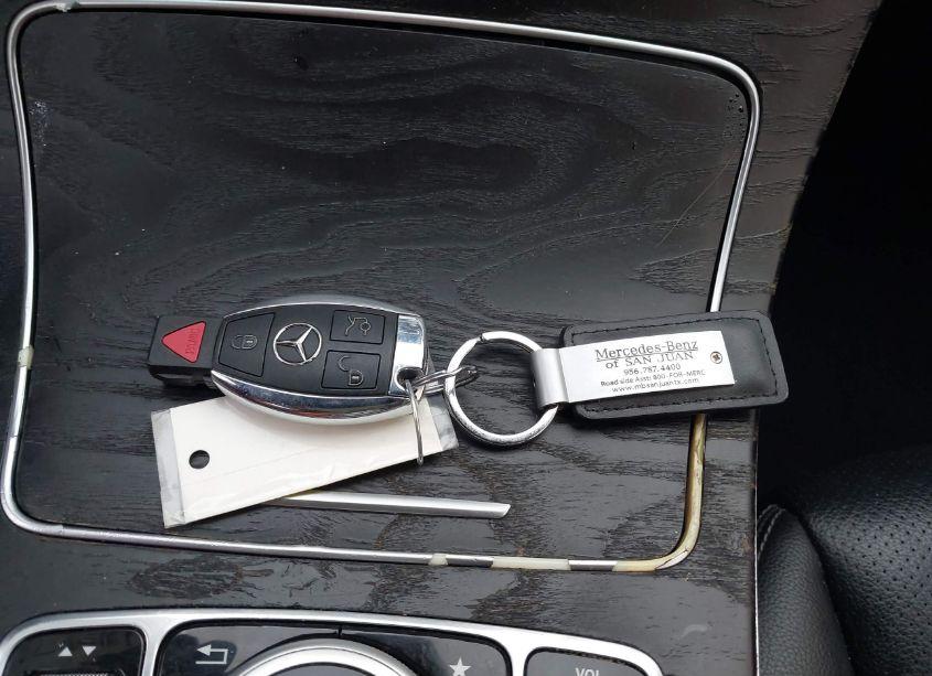 Photo 11 of 2015 Mercedes-benz C 300 LUXURY/SPORT (VIN 55SWF4JB3FU071590)