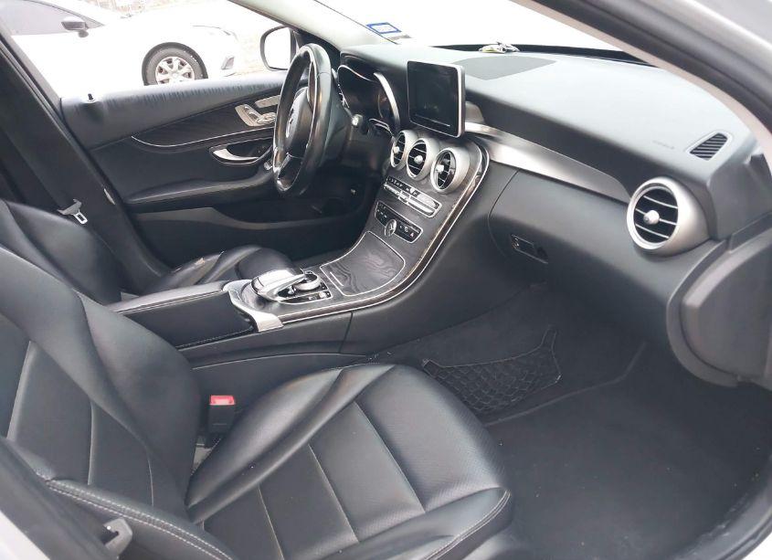 Photo 5 of 2015 Mercedes-benz C 300 LUXURY/SPORT (VIN 55SWF4JB3FU071590)