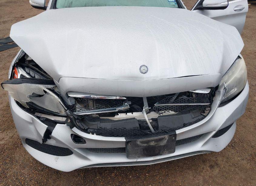 Photo 6 of 2015 Mercedes-benz C 300 LUXURY/SPORT (VIN 55SWF4JB3FU071590)