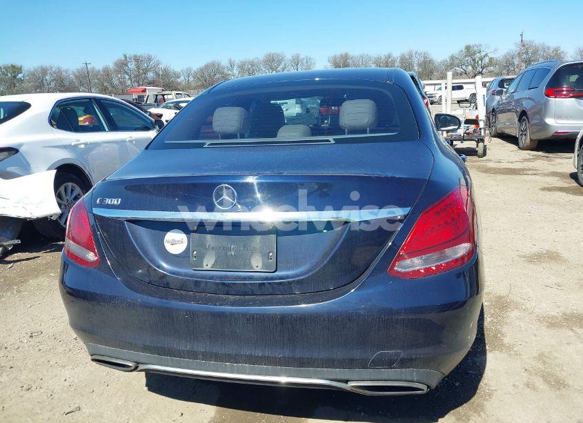 Photo 16 of 2015 Mercedes-benz C 300 LUXURY/SPORT (VIN 55SWF4JB3FU073257)