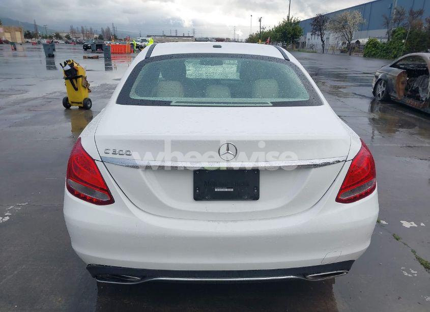 Photo 17 of 2015 Mercedes-benz C 300 LUXURY/SPORT (VIN 55SWF4JB3FU085943)
