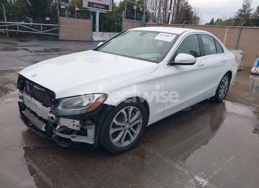 Photo 2 of 2015 Mercedes-benz C 300 LUXURY/SPORT (VIN 55SWF4JB3FU085943)