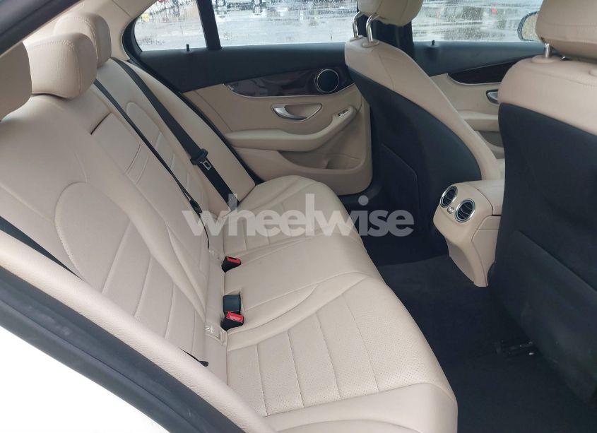 Photo 8 of 2015 Mercedes-benz C 300 LUXURY/SPORT (VIN 55SWF4JB3FU085943)