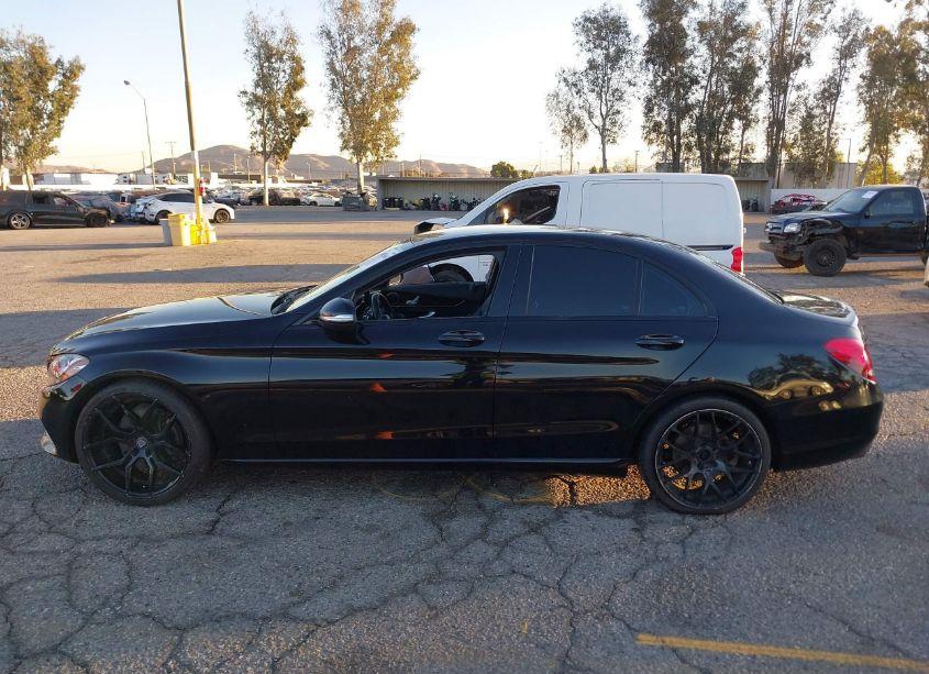 Photo 14 of 2015 Mercedes-benz C 300 LUXURY/SPORT (VIN 55SWF4JB3FU086686)