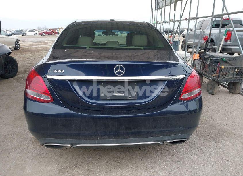 Photo 16 of 2015 Mercedes-benz C 300 LUXURY/SPORT (VIN 55SWF4JB3FU094478)