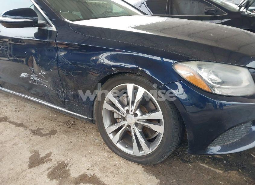 Photo 6 of 2015 Mercedes-benz C 300 LUXURY/SPORT (VIN 55SWF4JB3FU094478)