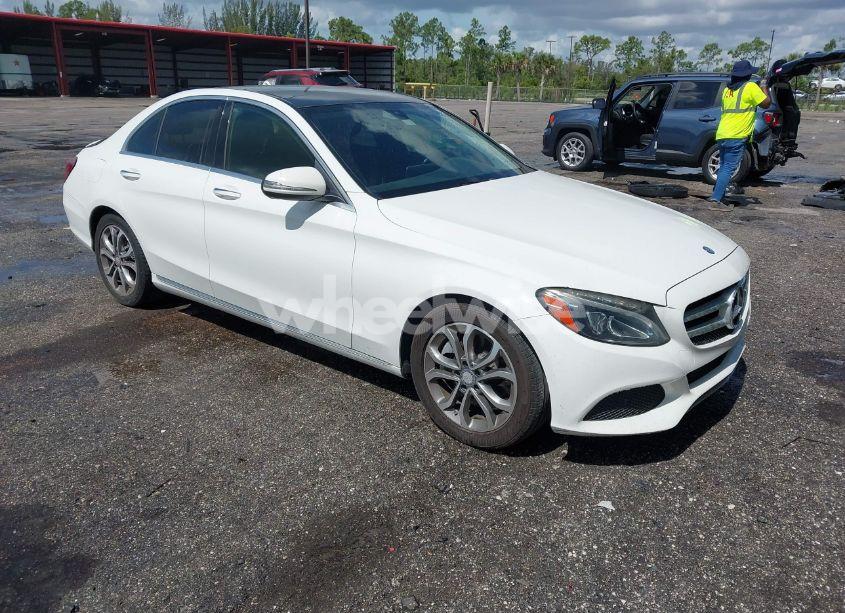 2016 Mercedes-benz C 300 LUXURY/SPORT (VIN 55SWF4JB3GU103648) main photo