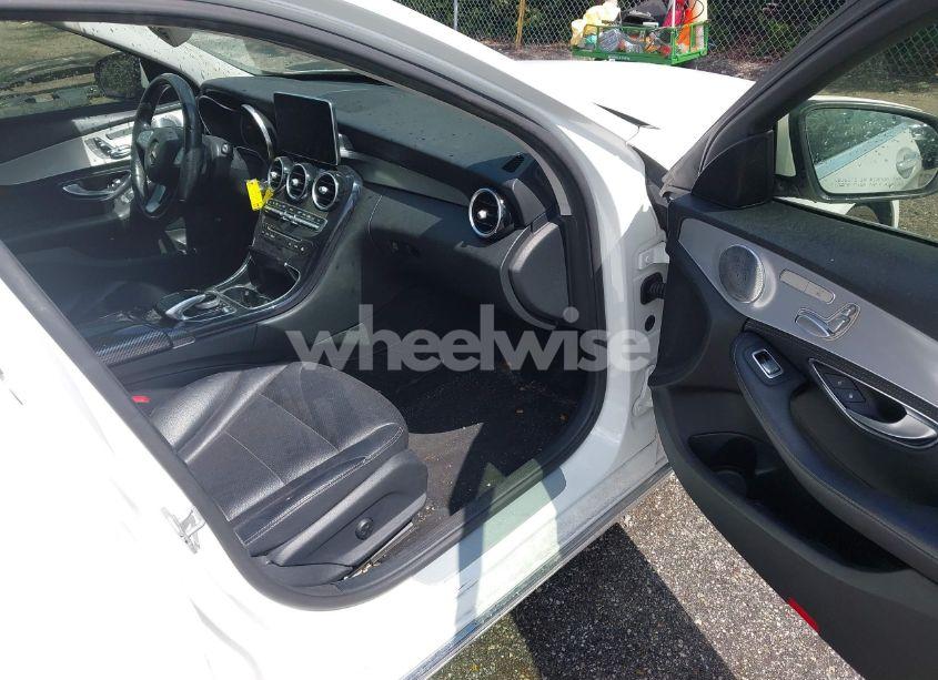 Photo 5 of 2016 Mercedes-benz C 300 LUXURY/SPORT (VIN 55SWF4JB3GU103648)