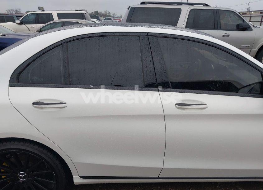 Photo 13 of 2016 Mercedes-benz C 300 LUXURY/SPORT (VIN 55SWF4JB3GU143437)