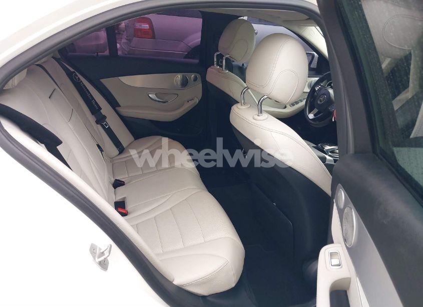 Photo 8 of 2016 Mercedes-benz C 300 LUXURY/SPORT (VIN 55SWF4JB3GU143437)