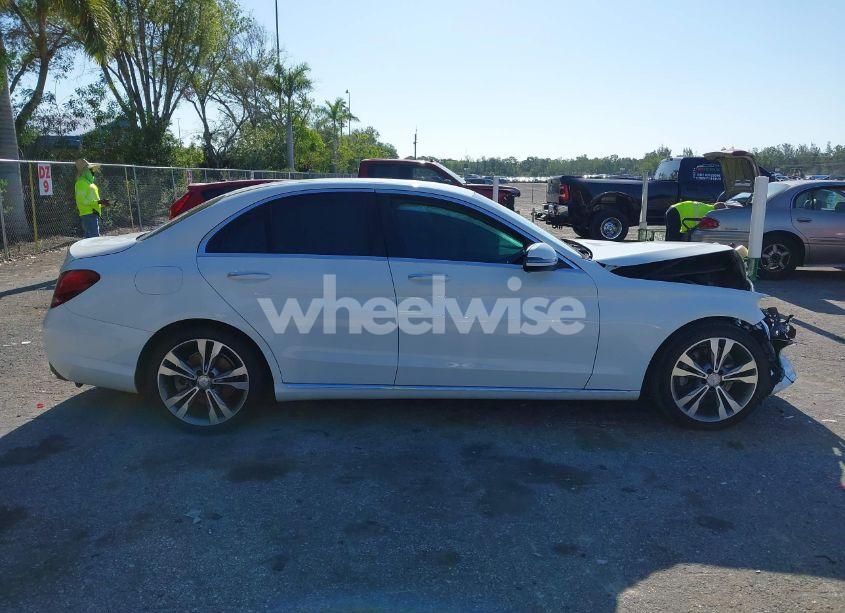 Photo 14 of 2016 Mercedes-benz C 300 LUXURY/SPORT (VIN 55SWF4JB3GU155524)
