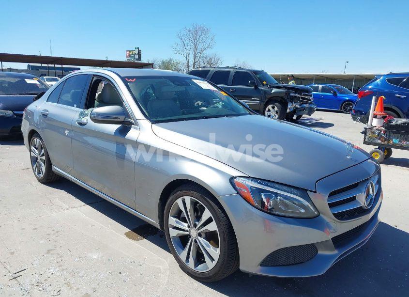 2016 Mercedes-benz C 300 LUXURY/SPORT (VIN 55SWF4JB3GU155698) main photo