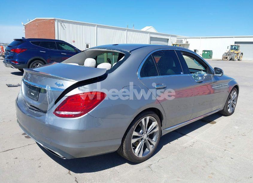 Photo 4 of 2016 Mercedes-benz C 300 LUXURY/SPORT (VIN 55SWF4JB3GU155698)