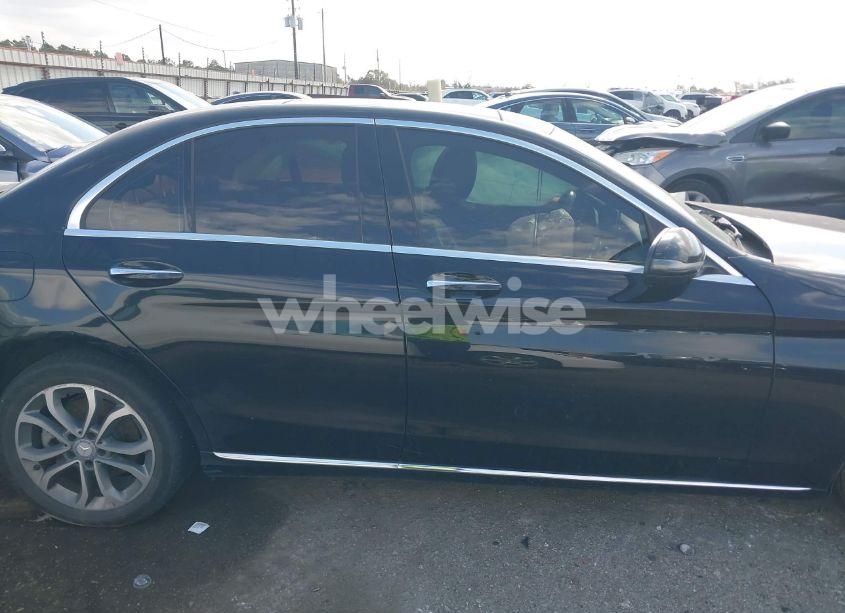 Photo 13 of 2016 Mercedes-benz C 300 LUXURY/SPORT (VIN 55SWF4JB3GU162960)